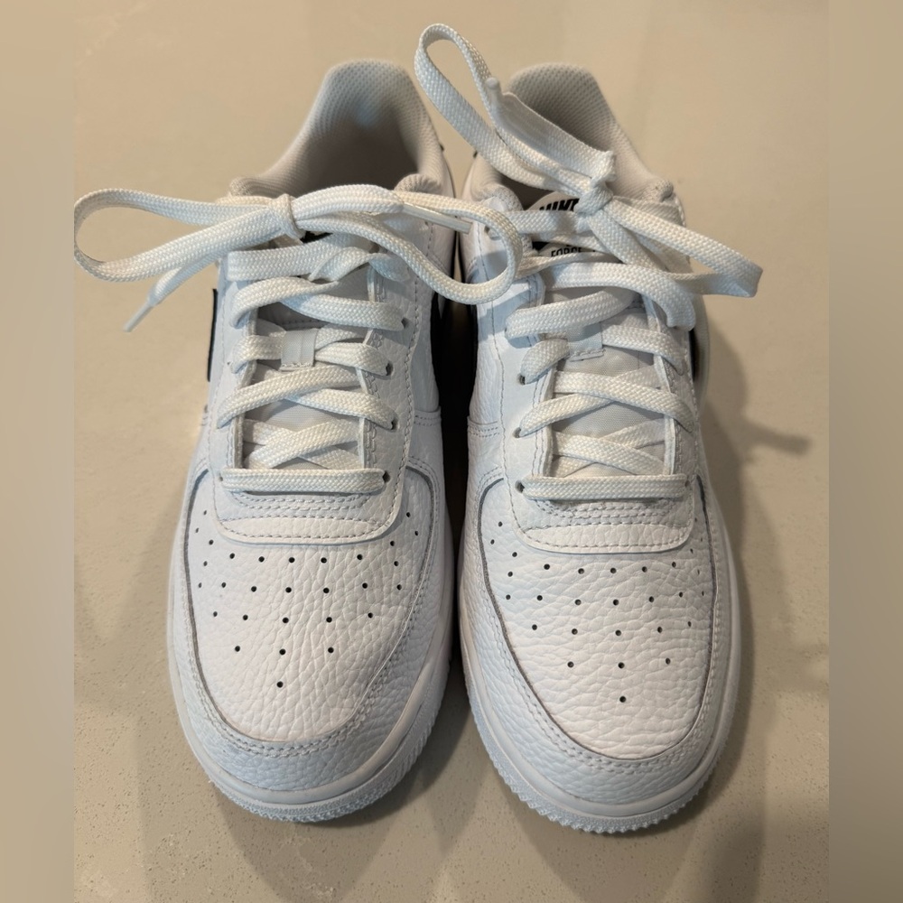 Nike Air Force 1 Big Kids Shoes White Black Size 5.5Y